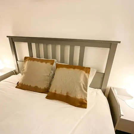 Apartmán Lisbon Charming Santos Apartment With Patio *
