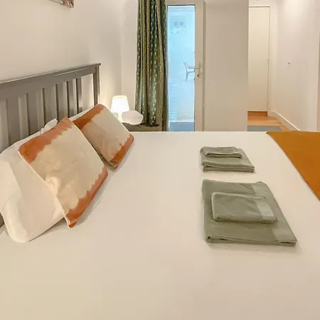 Charming Santos With Patio Appartamento *