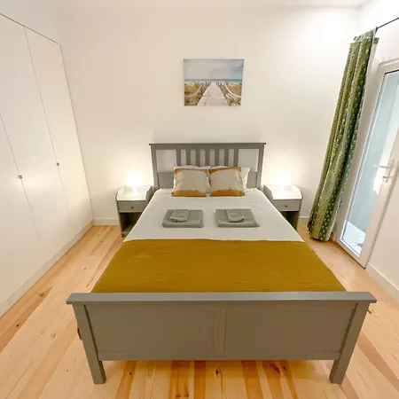 Apartmán Lisbon Charming Santos Apartment With Patio