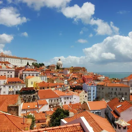 Lisbon Charming Santos Apartment With Patio * Lisboa